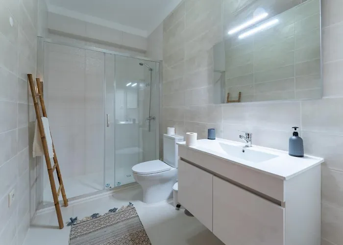 T2 Wild Atlantic Apartment